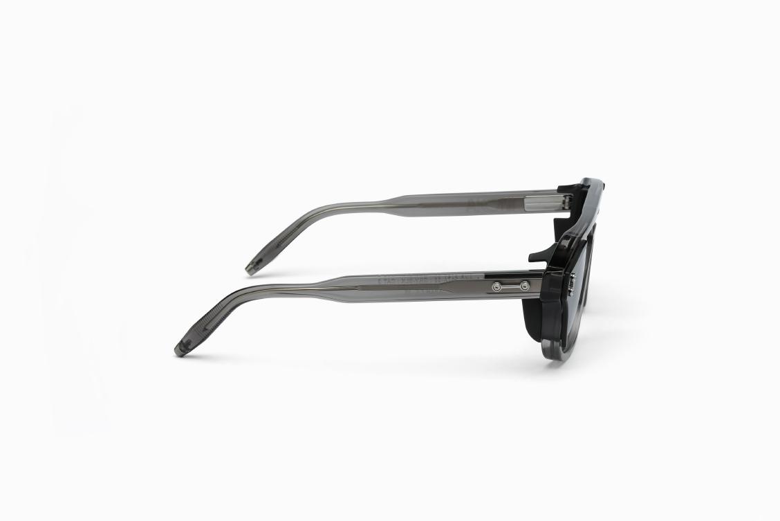 Солнцезащитные очки Akoni Phoenix AKS 517 A