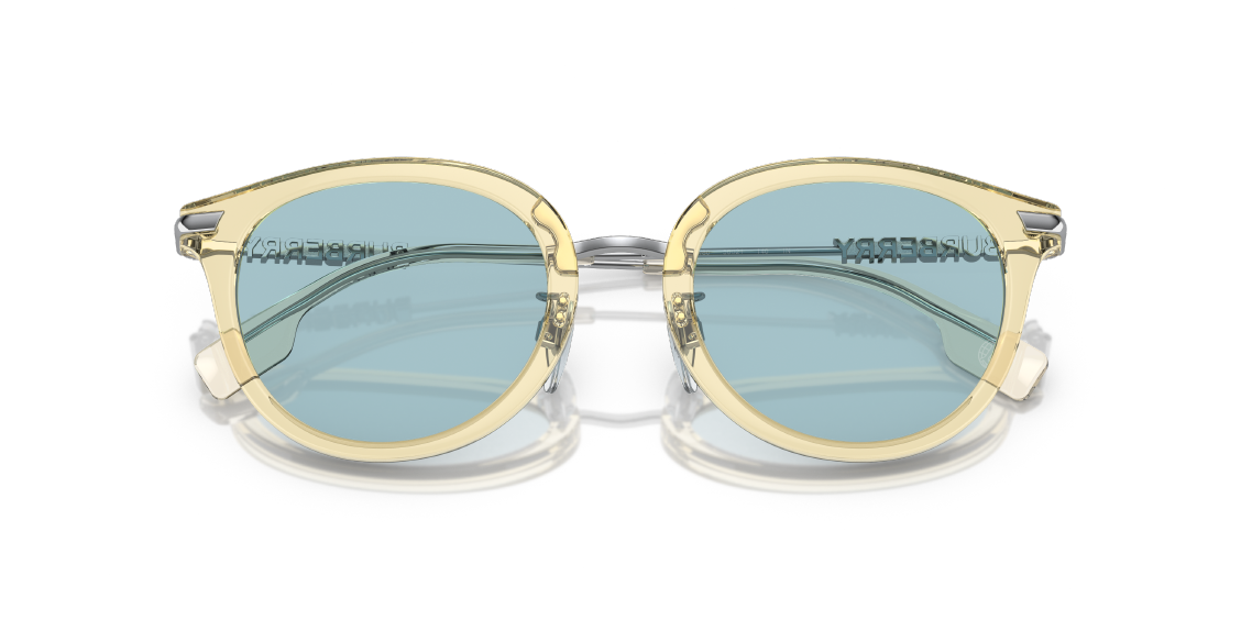 Солнцезащитные очки Burberry Kelsey BE4398D 407380