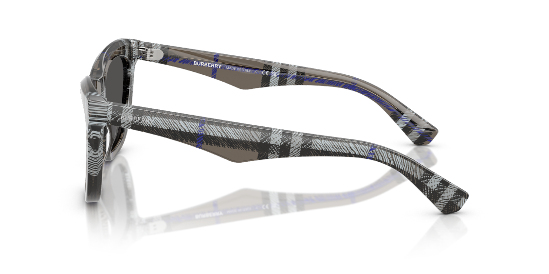 Солнцезащитные очки Burberry BE4435 414787