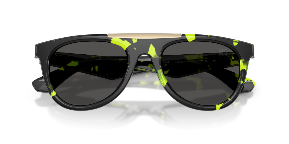 Солнцезащитные очки Burberry BE4452U 412487