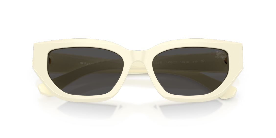 Солнцезащитные очки Burberry BE4463D 415887