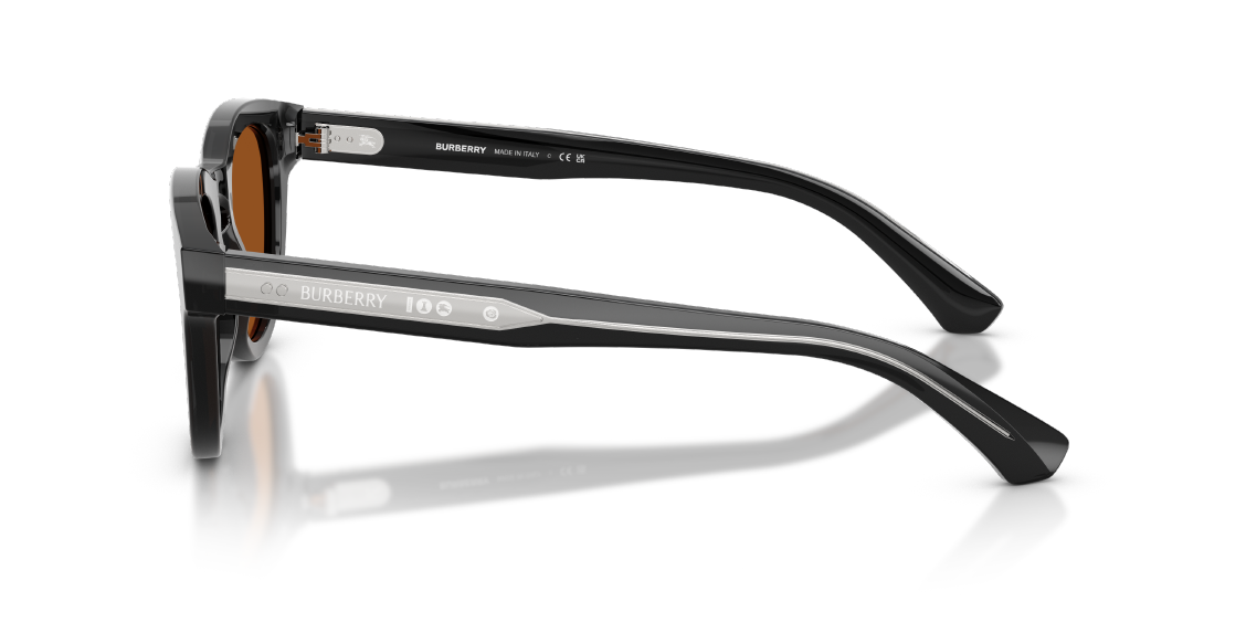 Солнцезащитные очки Burberry BE4477 421173