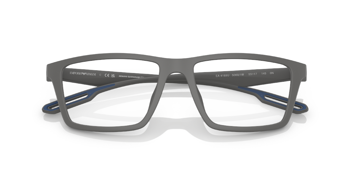 Солнцезащитные очки Emporio Armani EA4189U 50601W