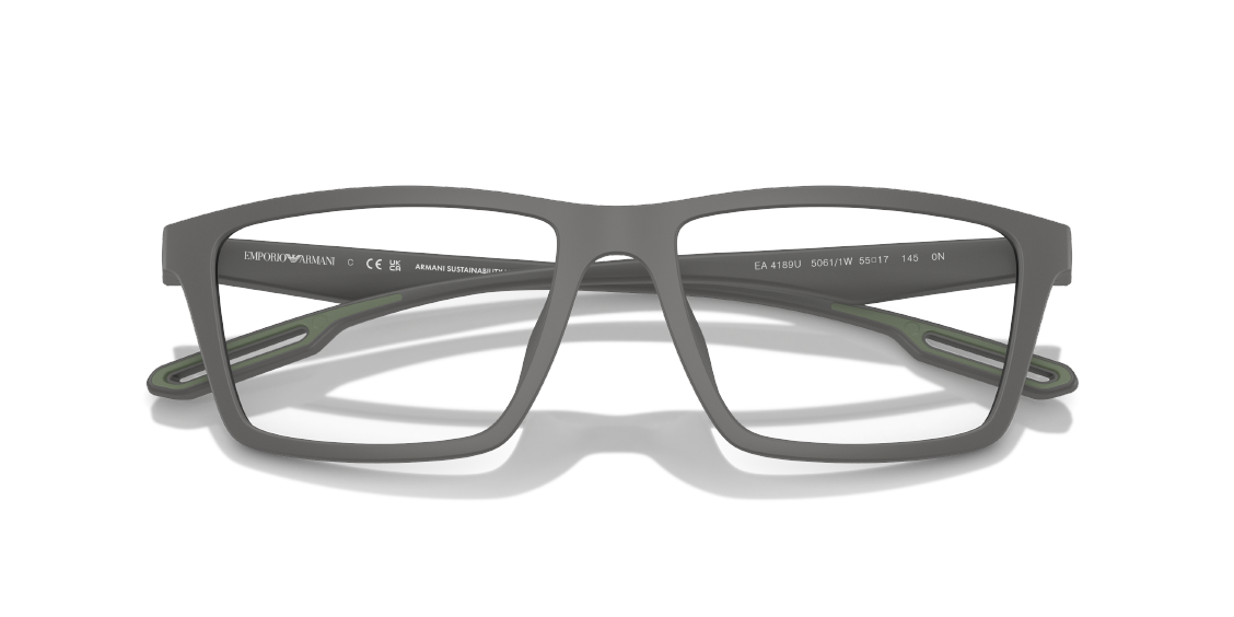 Солнцезащитные очки Emporio Armani EA4189U 50611W