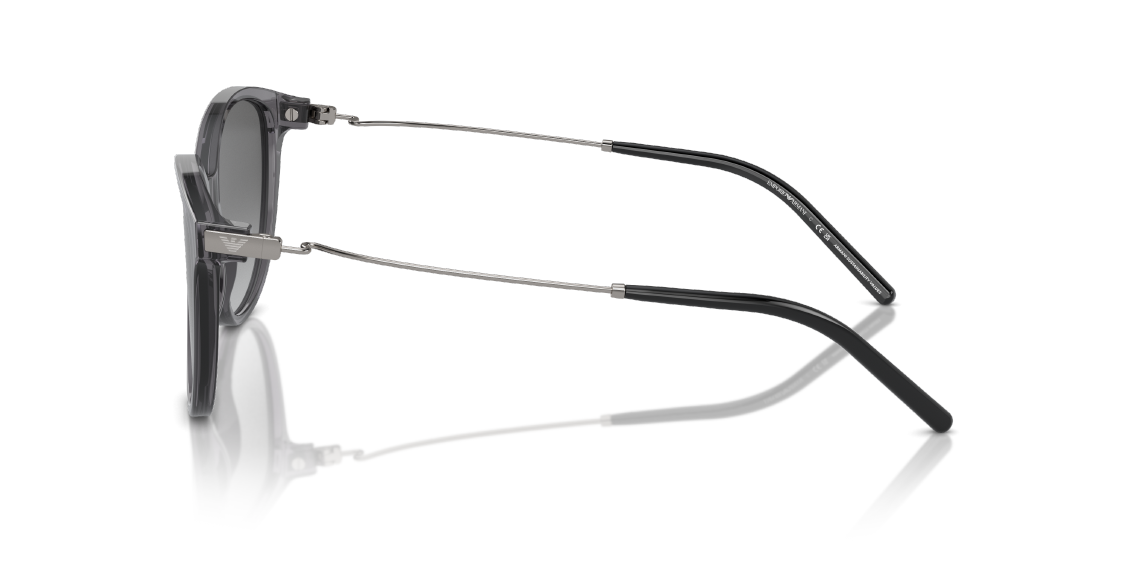 Солнцезащитные очки Emporio Armani EA4220 610611