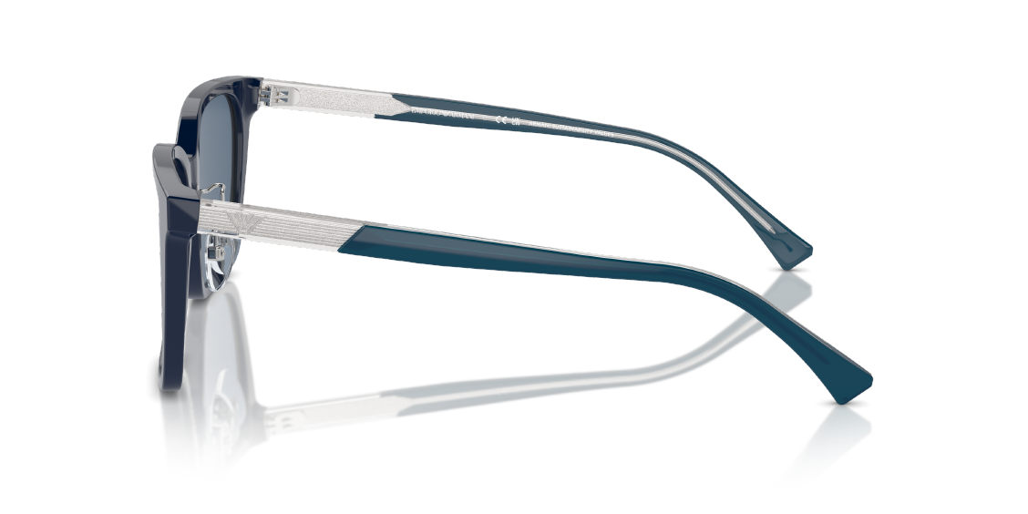 Солнцезащитные очки Emporio Armani EA4226D 603980