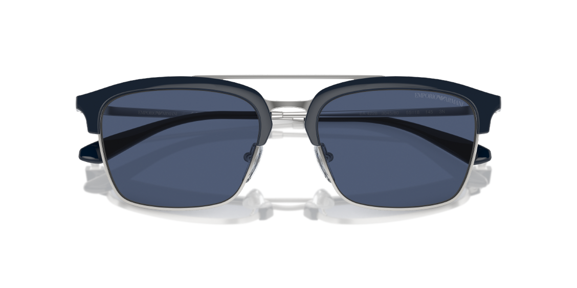 Солнцезащитные очки Emporio Armani EA4228 304580