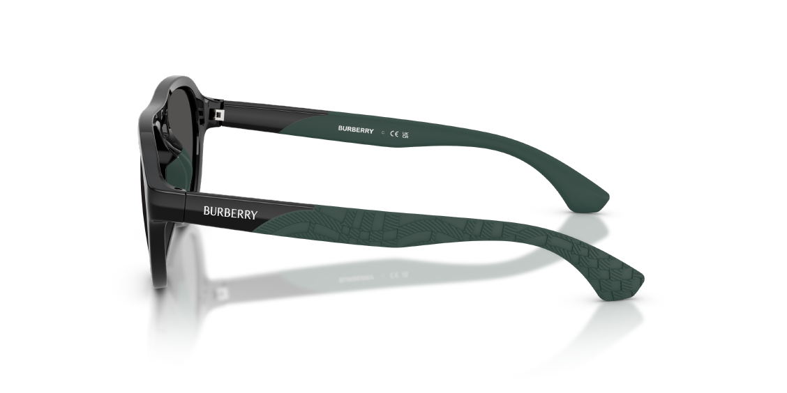 Солнцезащитные очки Burberry JB4005U 300187