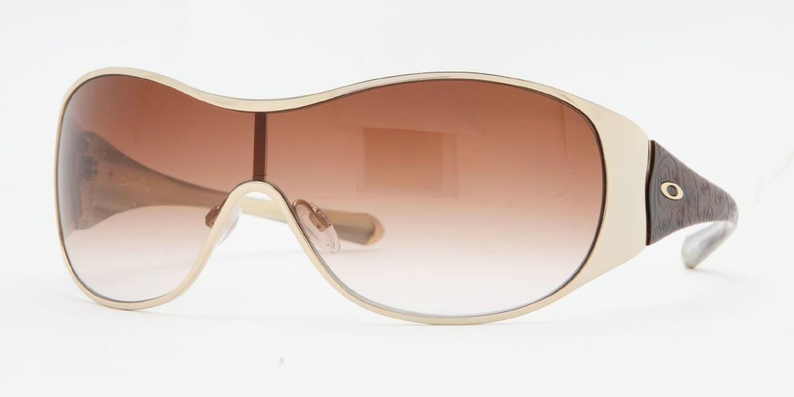 Солнцезащитные очки Oakley Breathless OO4026 05-947