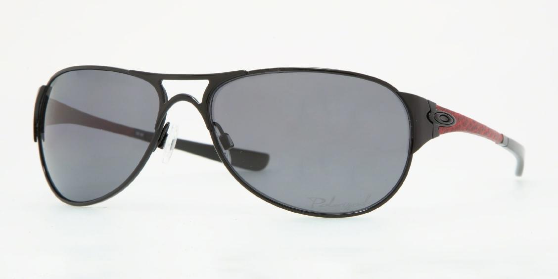 Солнцезащитные очки Oakley Restless OO4038 12-997