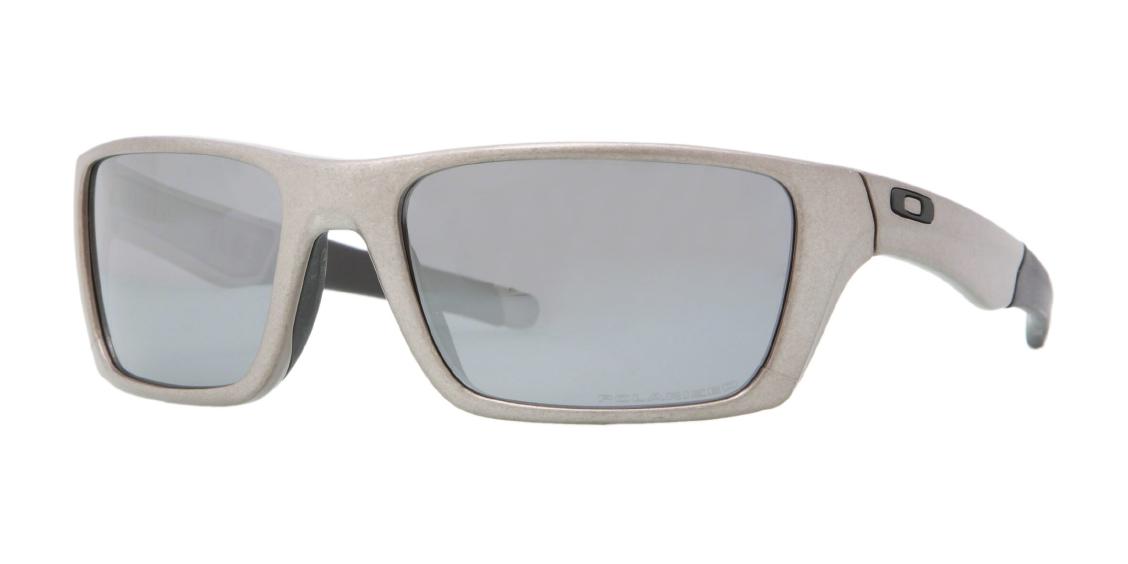 Солнцезащитные очки Oakley Jury OO4045 404505