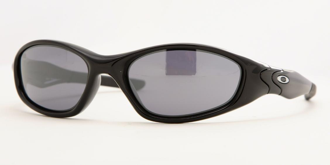 Солнцезащитные очки Oakley Minute 2.0 OO9027 04-515