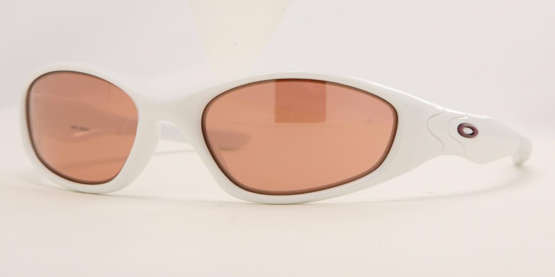 Солнцезащитные очки Oakley Minute 2.0 OO9027 04-519