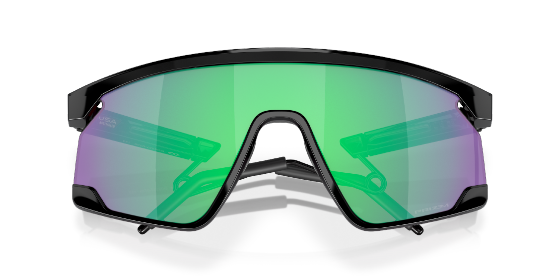 Солнцезащитные очки Oakley BXTR Metal OO9237 923707