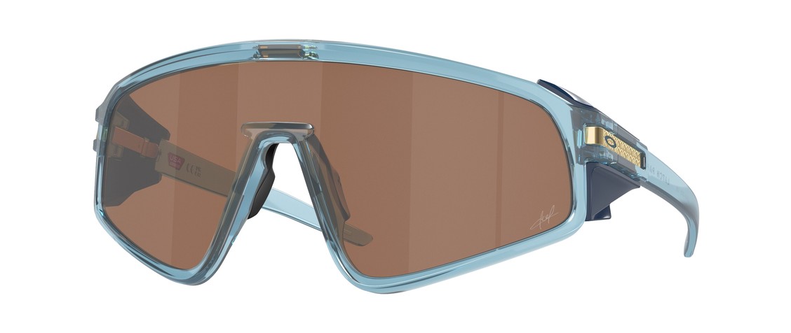 Солнцезащитные очки Oakley Latch Panel OO9404 940408