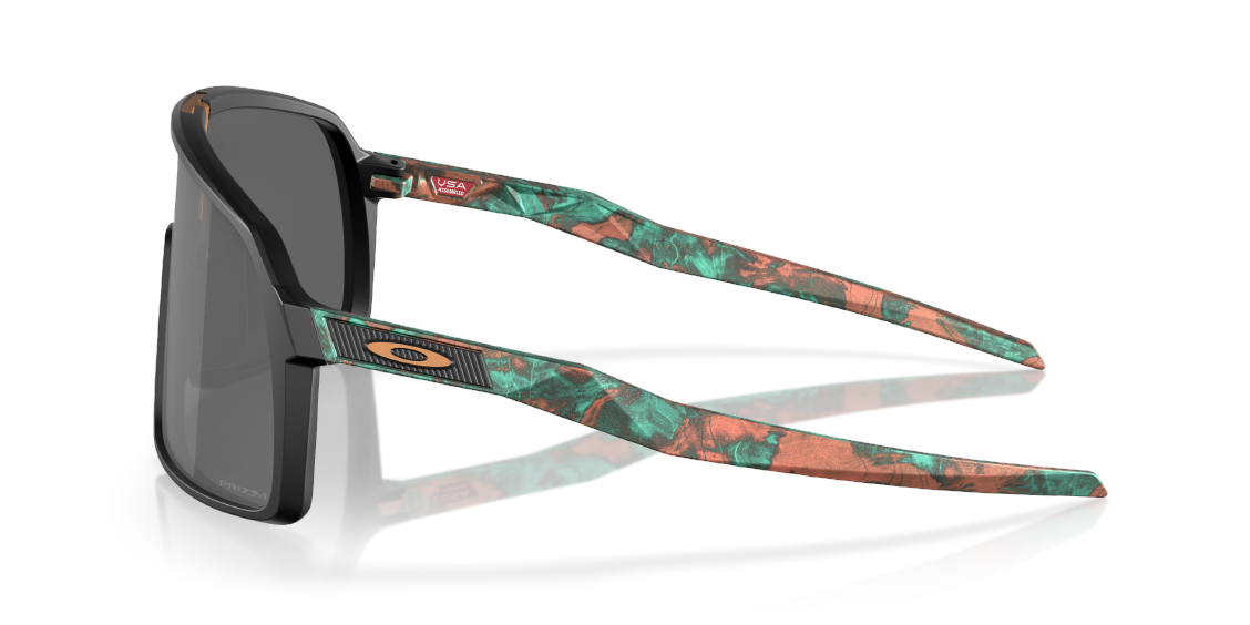 Солнцезащитные очки Oakley Sutro OO9406 9406B0