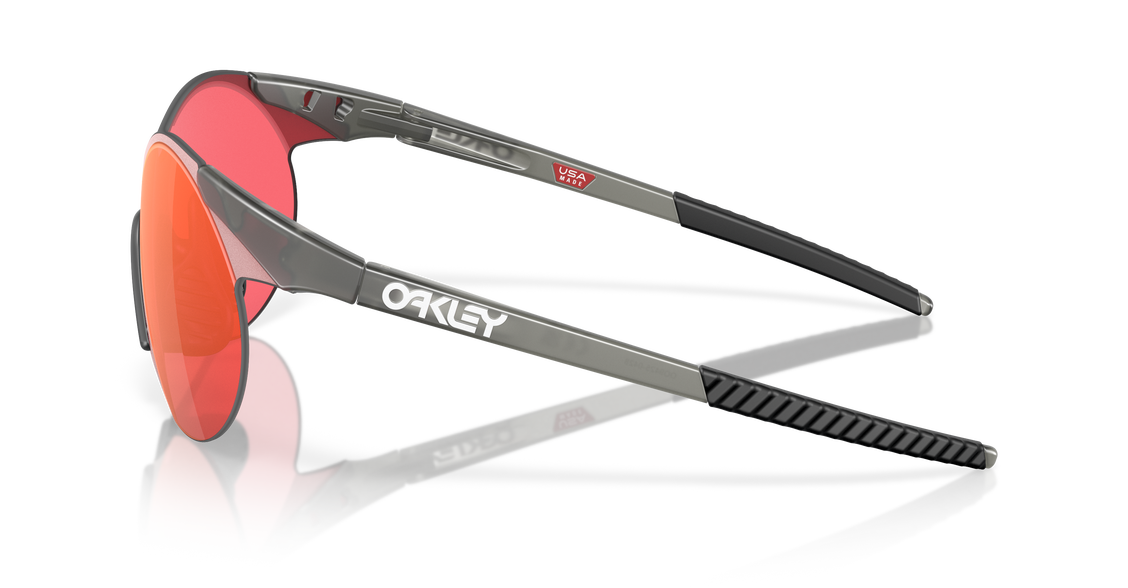 Солнцезащитные очки Oakley Sub Zero N OO9425 942504
