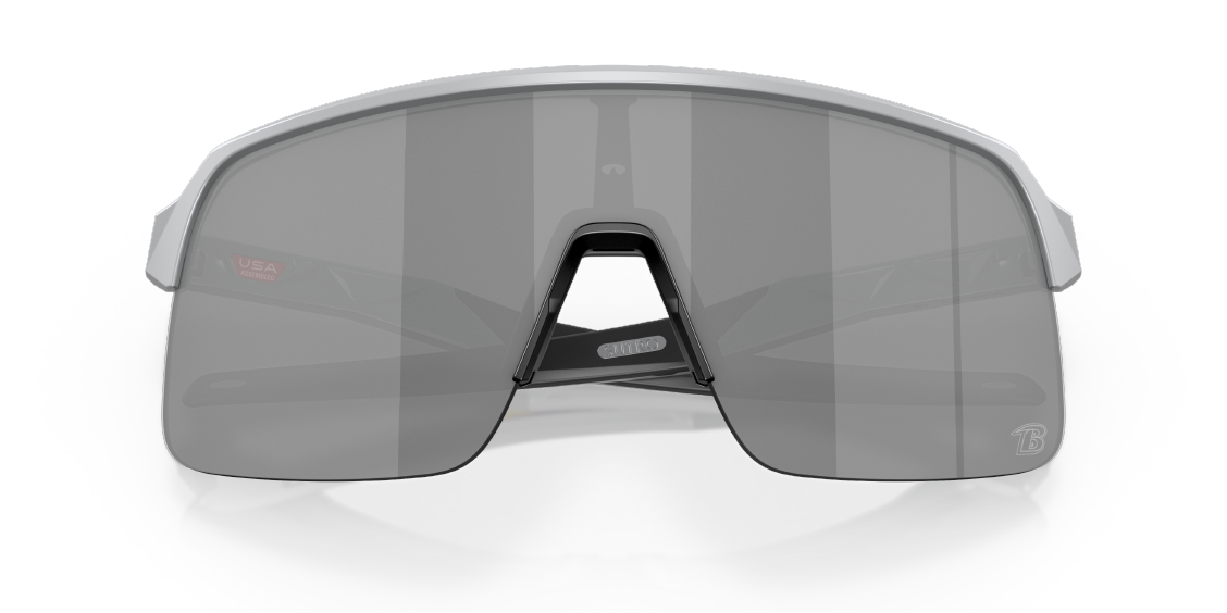 Солнцезащитные очки Oakley Sutro Lite OO9463 946327