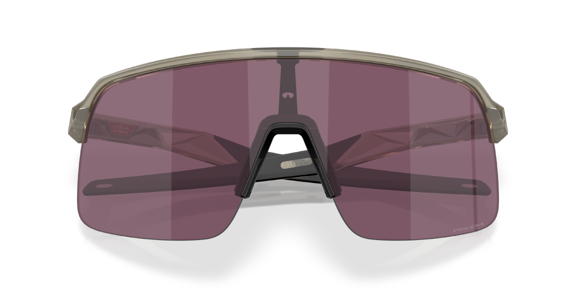 Солнцезащитные очки Oakley Sutro Lite OO9463 946370