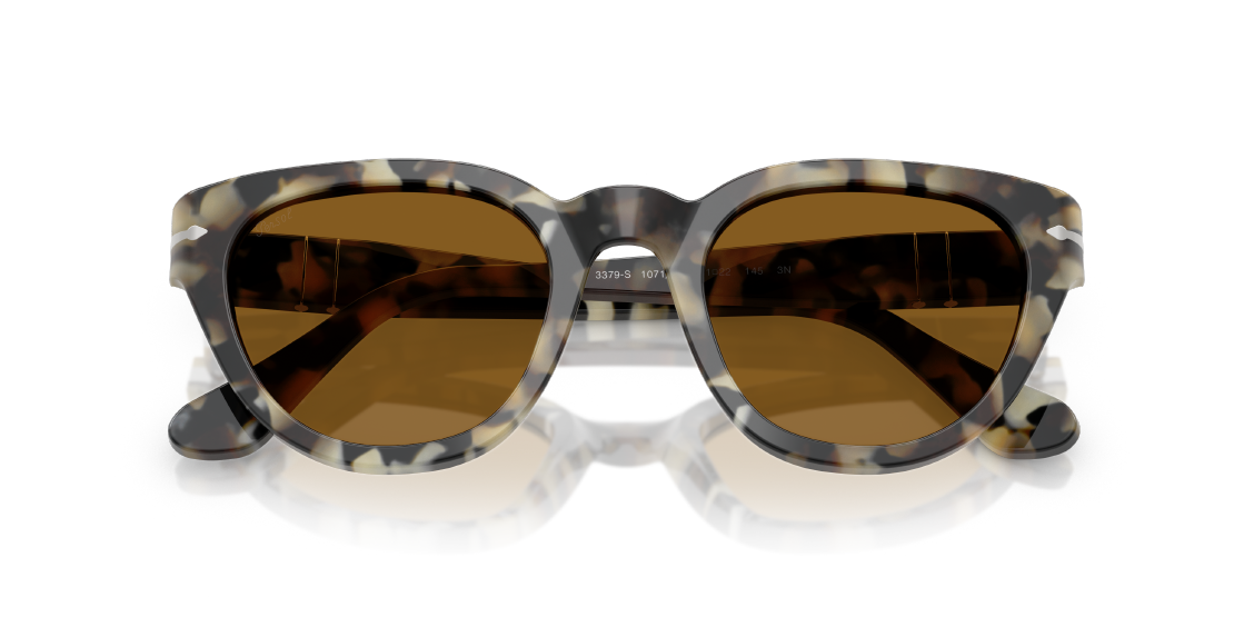 Солнцезащитные очки Persol PO3379S 107133