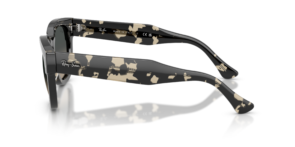 Солнцезащитные очки Ray-Ban Mega Hawkeye RB0298S 133371