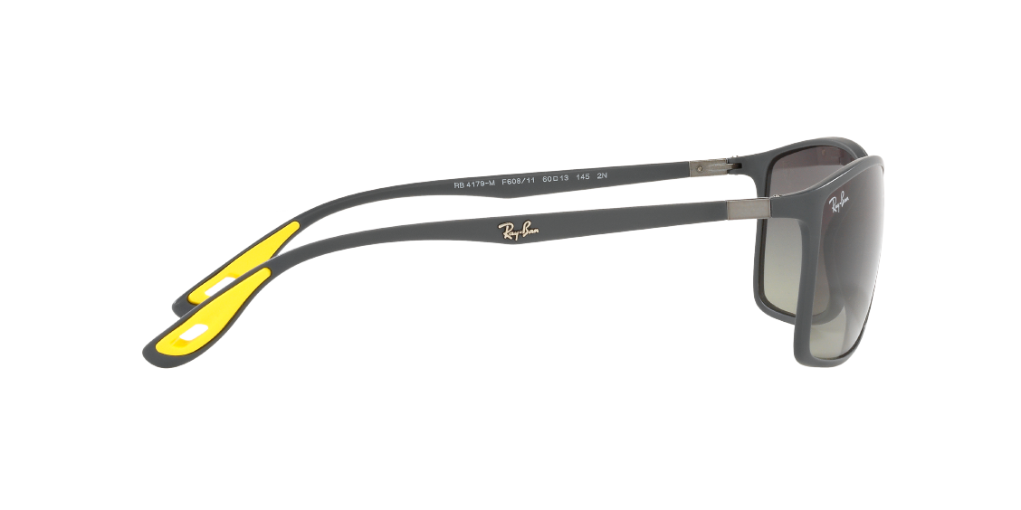 Солнцезащитные очки Ray-Ban RB4179M F60811