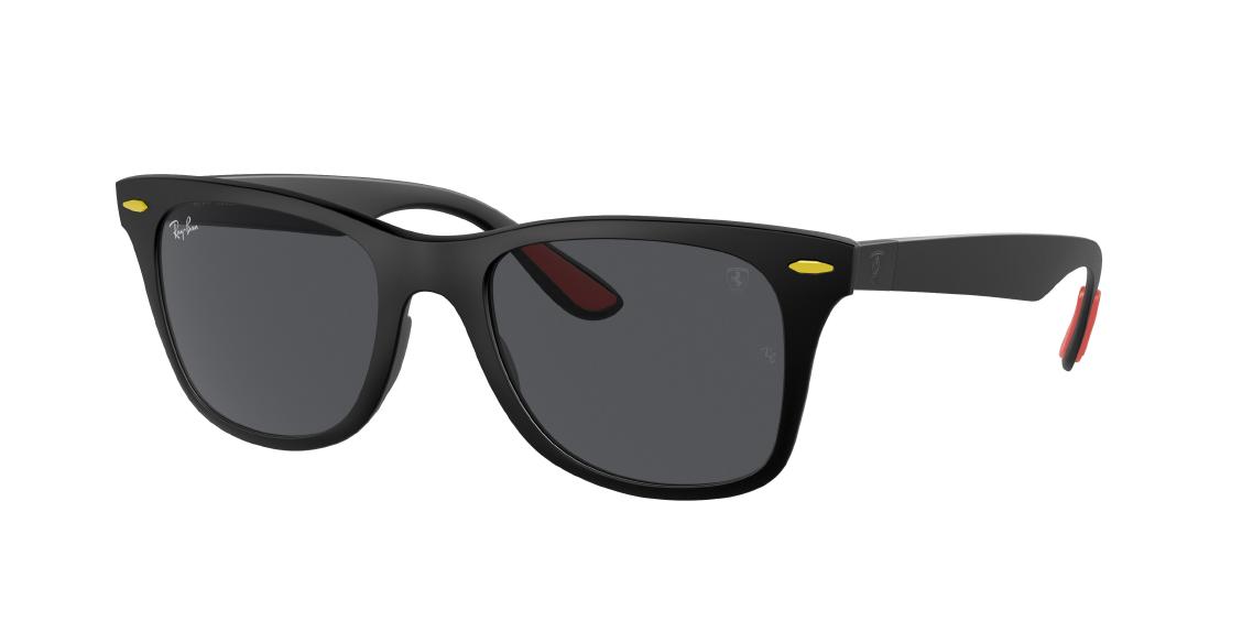 Солнцезащитные очки Ray-Ban RB4195M F69087
