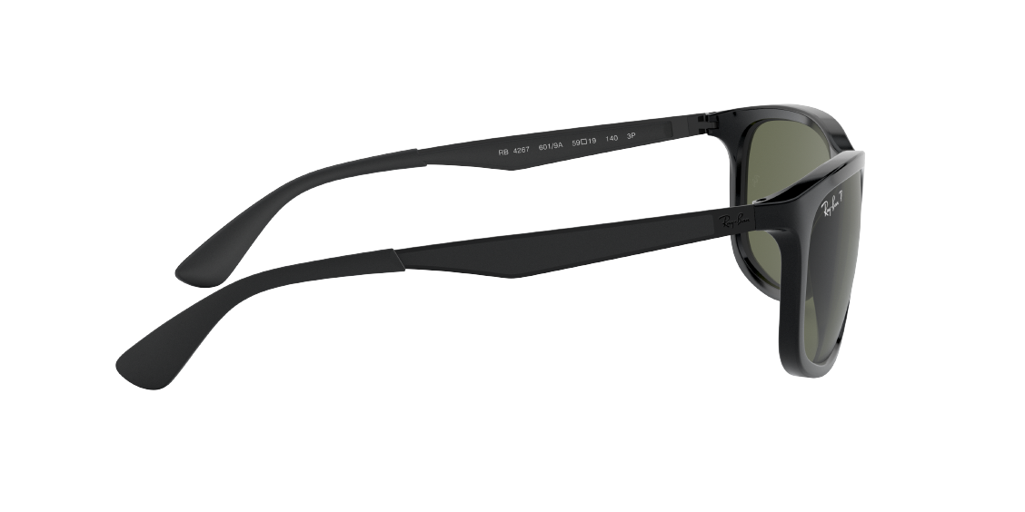 Солнцезащитные очки Ray-Ban RB4267 601/9A