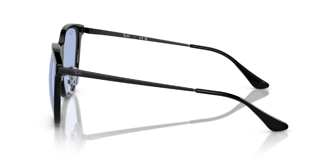 Солнцезащитные очки Ray-Ban RB4333D 674680