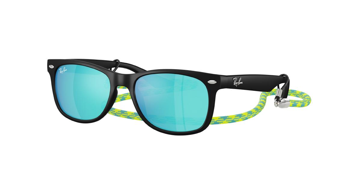 Солнцезащитные очки Ray-Ban Junior New Wayfarer RJ9052S 702855