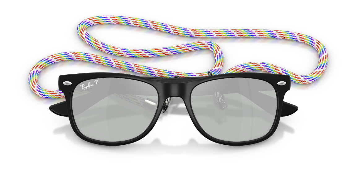 Солнцезащитные очки Ray-Ban Junior New Wayfarer RJ9052S 7028Y4