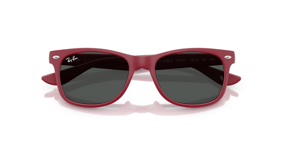 Солнцезащитные очки Ray-Ban Junior New Wayfarer RJ9052S 717887