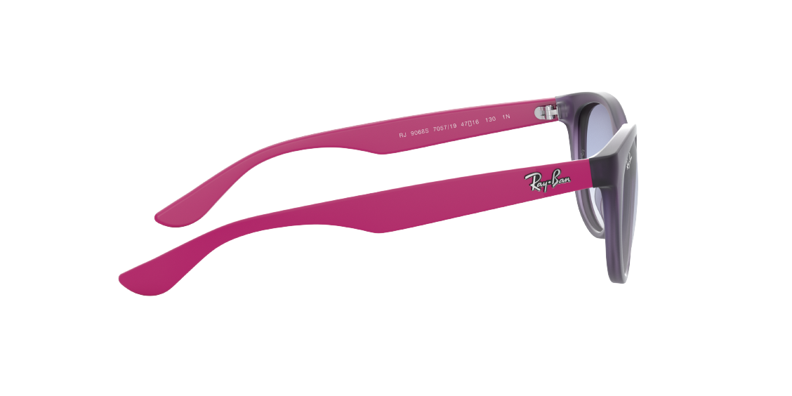 Солнцезащитные очки Ray-Ban RJ9068S 705719