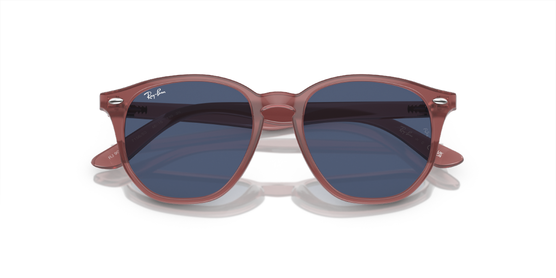 Солнцезащитные очки Ray-Ban RJ9070S 715680