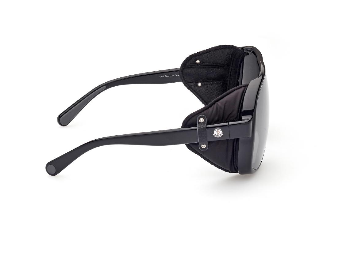 Солнцезащитные очки Moncler Diffractor ML0206 05C