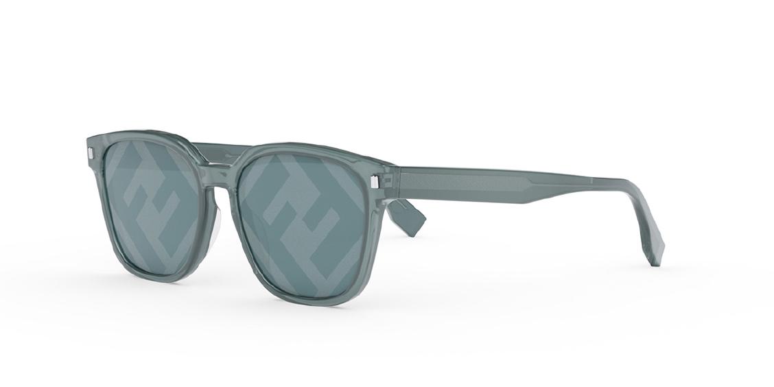 Солнцезащитные очки Fendi FE40001U 90X