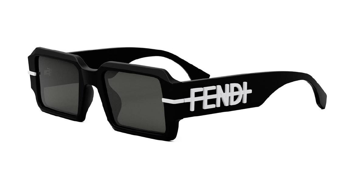 Солнцезащитные очки Fendi FE40073U 02A