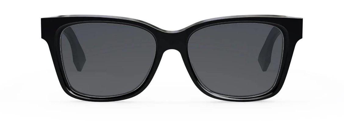 Солнцезащитные очки Fendi FE40046U 01A