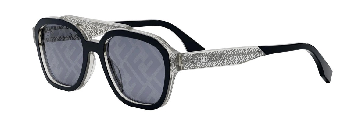 Солнцезащитные очки Fendi FE40076U 90X