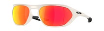 Солнцезащитные очки Oakley OO9537 953705