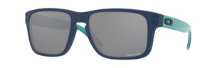Солнцезащитные очки Oakley Holbrook XS OJ9007 900704