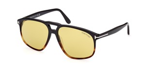 Солнцезащитные очки Tom Ford FT1000 05E