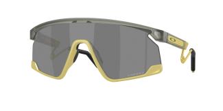 Солнцезащитные очки Oakley BXTR Metal OO9237 923714