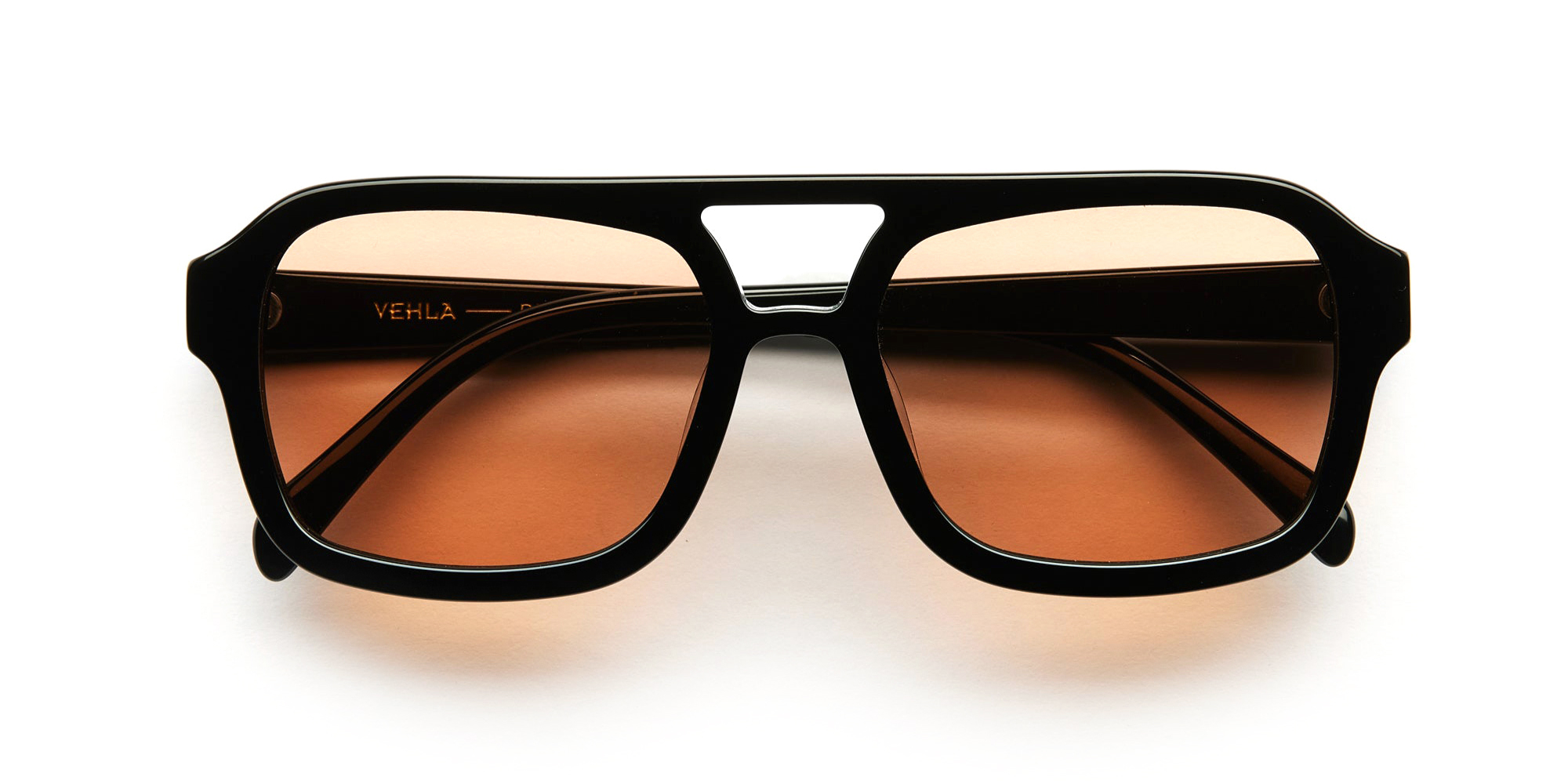 Dixie-Black-Toffee_front_1200x