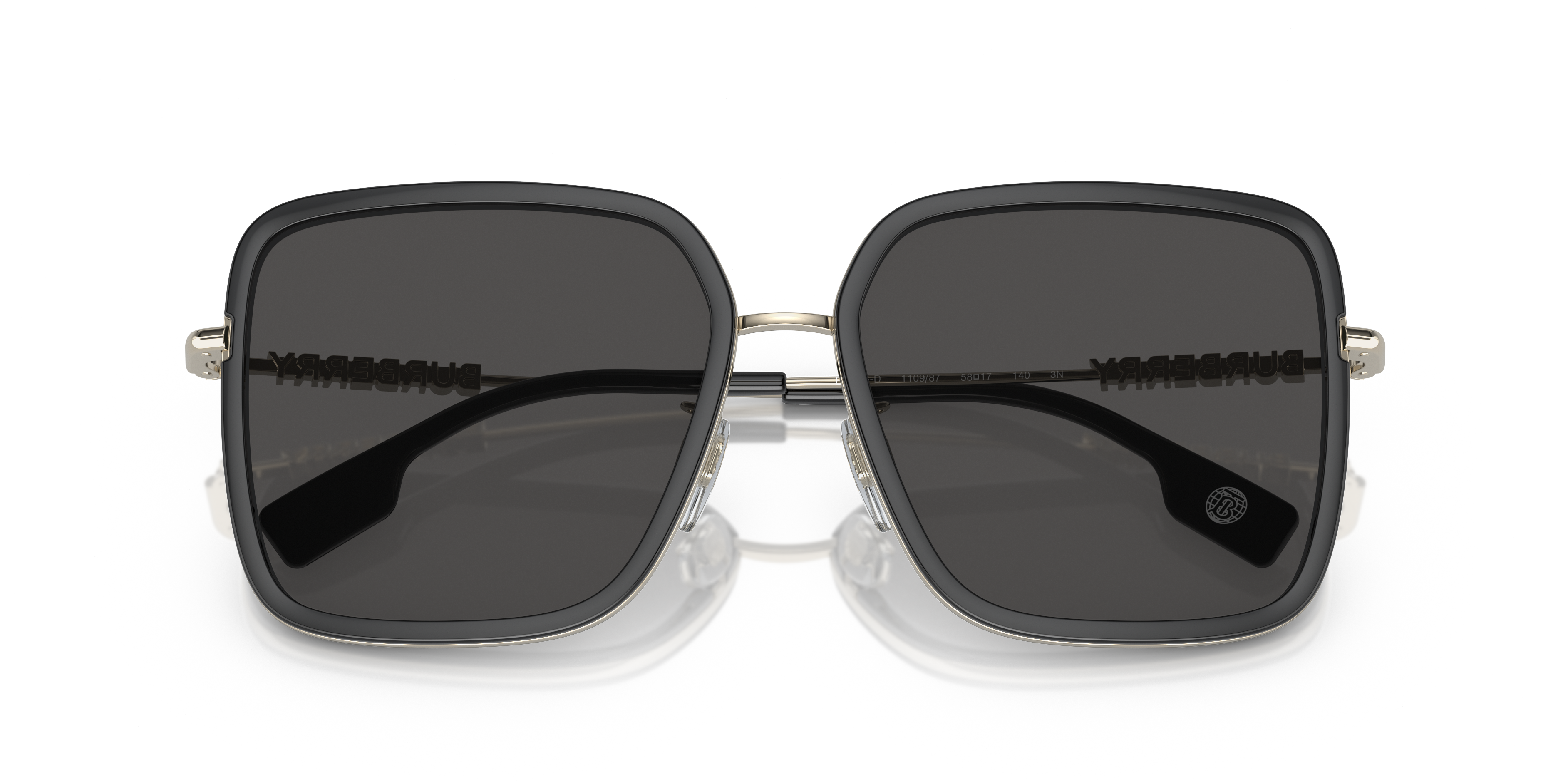 Солнцезащитные очки Burberry BE3145D 110913 купить в Москве