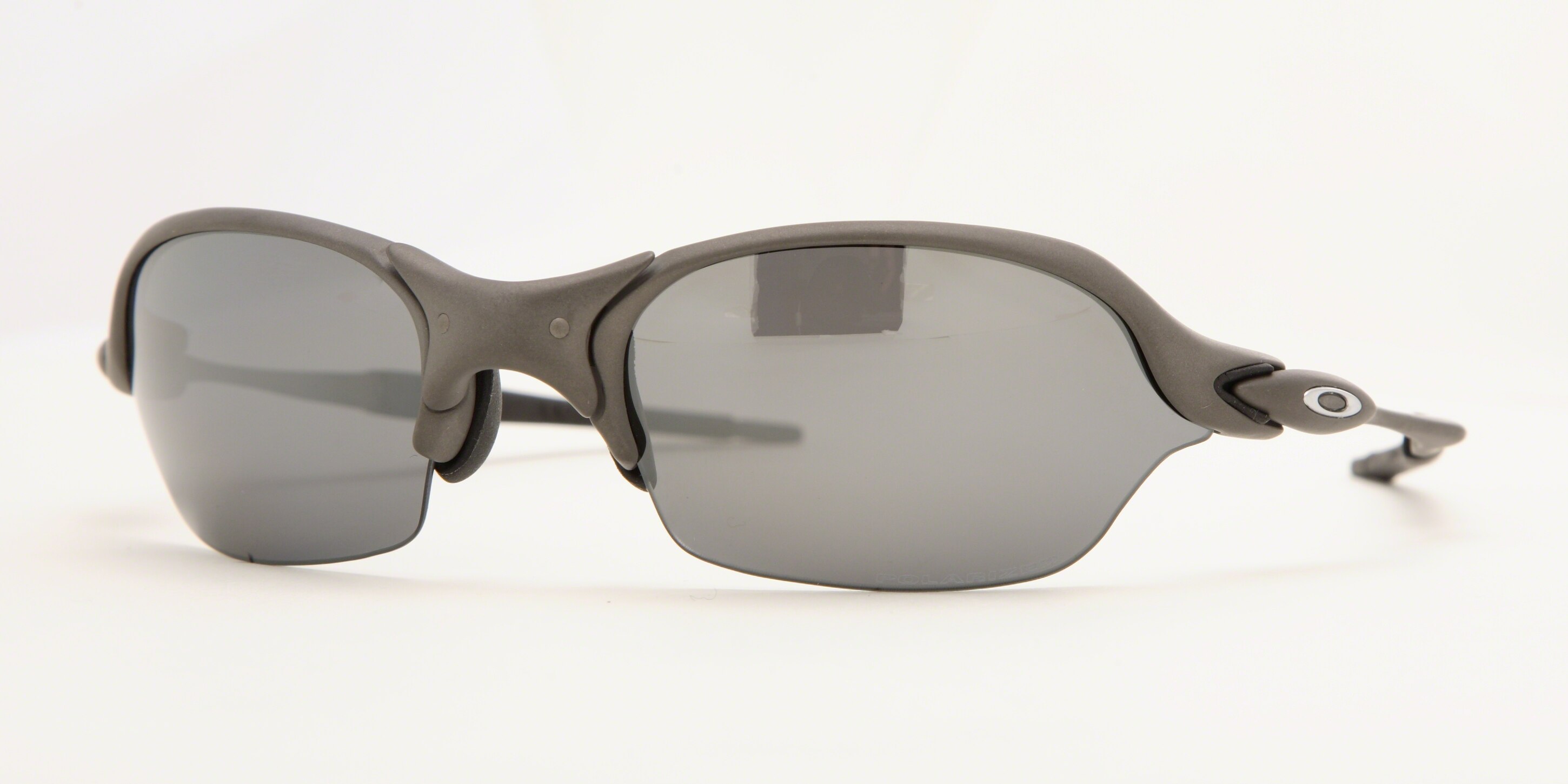 Солнцезащитные очки Oakley Romeo II OO4013 12-687 купить в Москве